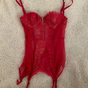 Brand New with tags Victoria’s Secret lingerie 34B